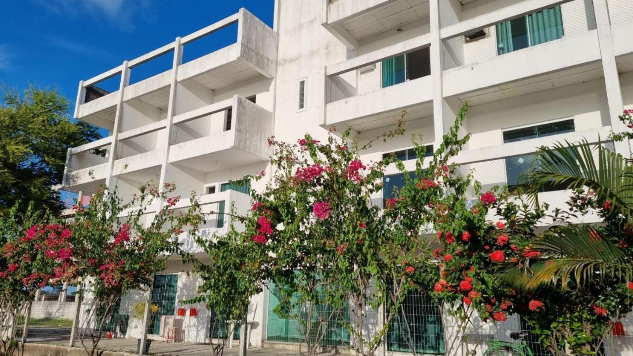 ホテル Solar Teixeira Flats Pôrto das Galinhas エクステリア 写真